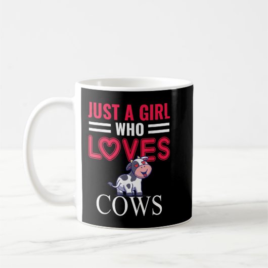 牛が大好きな女の子かわいいイチゴ牛 コーヒーマグカップ (左)