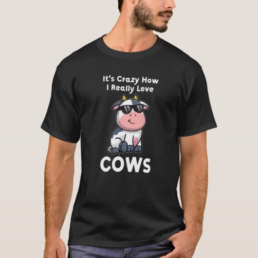 牛が本当に大好きな件 牛の牧場 Tシャツ (正面)
