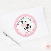 牛と一緒に飼っている動物のシール（女の子のためのピンク） ラウンドシール (封筒)