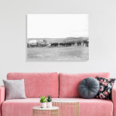 牛と荷馬車の列が黒い丘へ キャンバスプリント (インサイチュ (リビング))