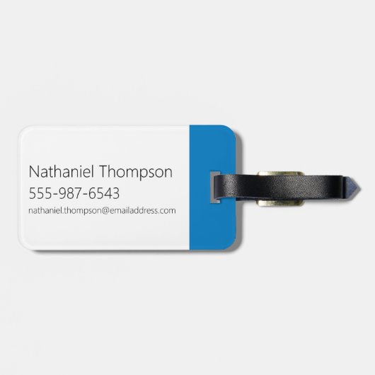 牛と鶏のハグのグラフィック ラゲッジタグ (裏面横)