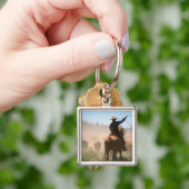 牛に群れを作るカウボーイ キーホルダー (手)