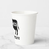 牛のおもしろいテーマの引退ユーモアを牧草地に 紙コップ (左)