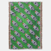 牛のクリスマスオングリーン スローブランケット (正面縦)