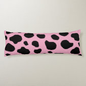 牛のプリント、牛のパターン、牛の斑点、ピンクの牛 ボディピロー (裏面)