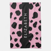 牛のプリント，牛の斑点，ピンクの牛，あなたの名前 キッチンタオル (縦)