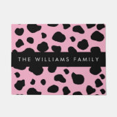 牛のプリント，牛の斑点，ピンクの牛，あなたの名前 ドアマット (正面)