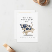 牛のベビー発表の年パーソナライズされた月 ノートカード (正面/裏面インサイチュ)