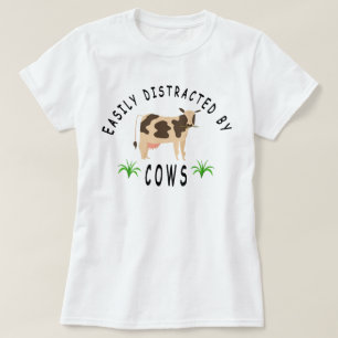 牛のワイシャツや牛の恋人のシャツに簡単に気を取られる Tシャツ