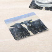 牛の傍観者 スクエアペーパーコースター (アングル)