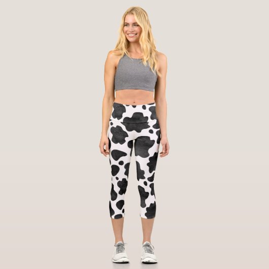 牛の斑点のパターン白黒アニマルプリント カプリレギンス (正面)