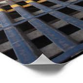 牛の砂利道、ワイオミングで草を食べる ポスター (角)