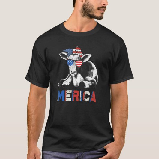 牛の舌が出ちゃった アメリカ独立記念日 Tシャツ (正面)