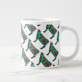牛の茶色とティール(緑がかった色)のシルエット ジャンボコーヒーマグカップ (右)