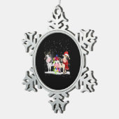 牛の贈り物|クリスおもしろいマス·コウ·ファミリースノー スノーフレークピューターオーナメント (右)