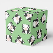 牛の赤ちゃんシャワーグリーン フェイバーボックス (裏面サイド)
