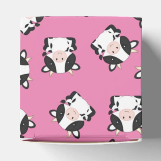 牛の赤ちゃんシャワーピンク フェイバーボックス (上部)