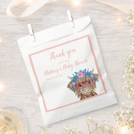 牛の赤ちゃんシャワー、ハイランド牛、女の子 フェイバーバッグ (クリップ留めされた状態)