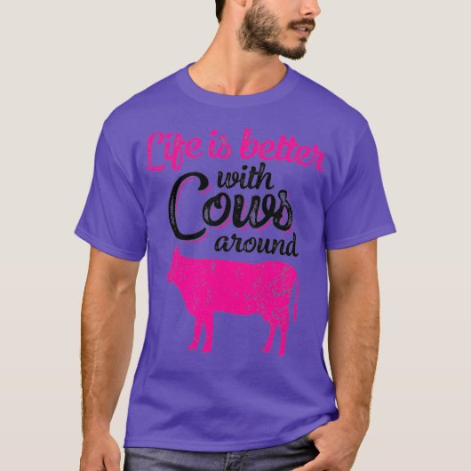 牛の農業で人生はのまわりにおもしろい Tシャツ (正面)