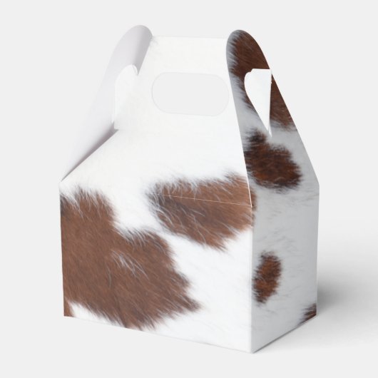 牛の隠れ茶色の白いビーフボックス フェイバーボックス (正面サイド)