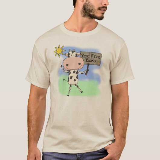 牛はより多くの本を読みました Tシャツ (正面)