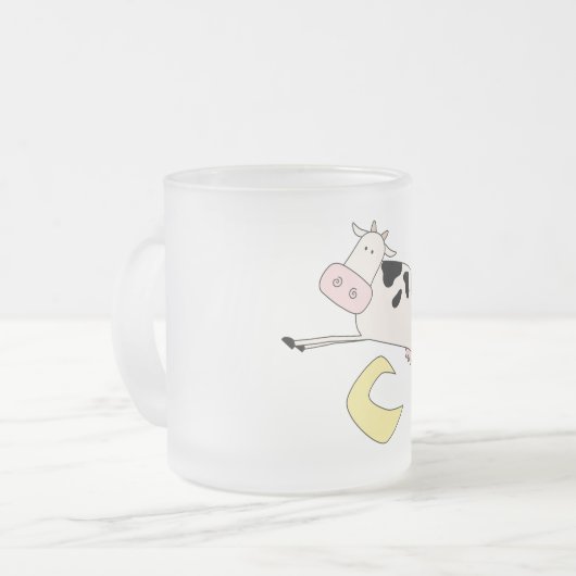 牛は月のTシャツおよびギフトを飛び越します フロストグラスマグカップ (正面左)
