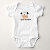 牛はMooを言います ベビーボディスーツ (正面)