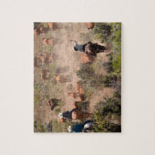 牛を運転している3人のカウボーイおよび女性のカーボーイ ジグソーパズル (縦)