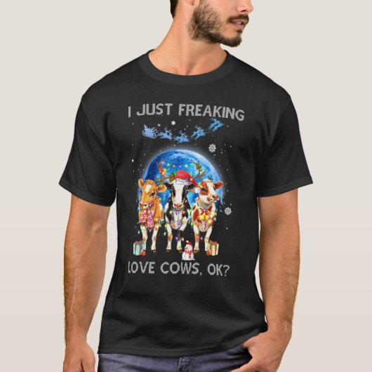 牛クリスマス 牛が大好きすぎてしょうがない Tシャツ (正面)