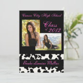 牛プリントのピンクの卒業の発表 招待状 (スタンド正面)