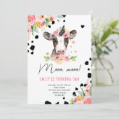 牛モー女の子ファーム動物の二番目の誕生日パーティー 招待状 (スタンド正面)