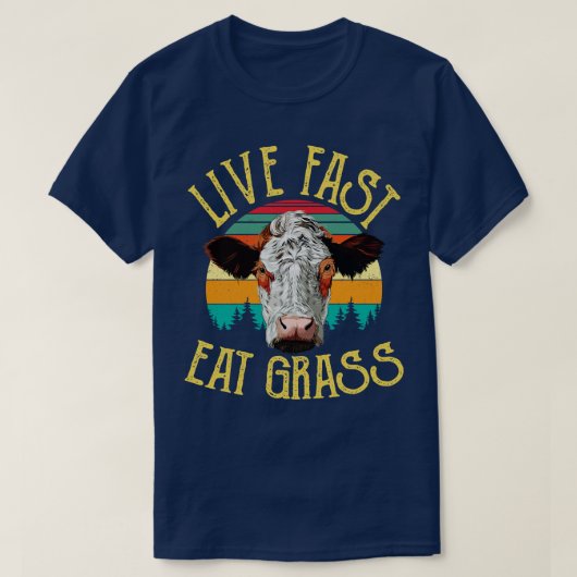 牛愛好家の農家 おもしろい Tシャツ (デザイン正面)