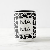 牛柄の「MAMA」太字デザイン マグカップ (中央)