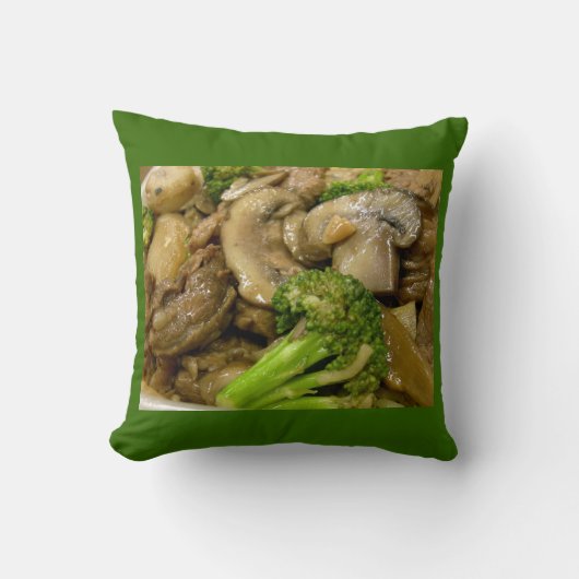 牛肉・ブロッコリー・きのこ炒め クッション (正面)