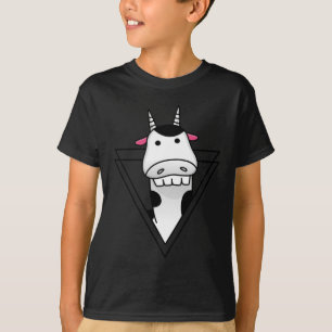 牛進化の服装 Tシャツ