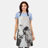 牛2頭バーベキューエプロン見る エプロン (着用した状態)