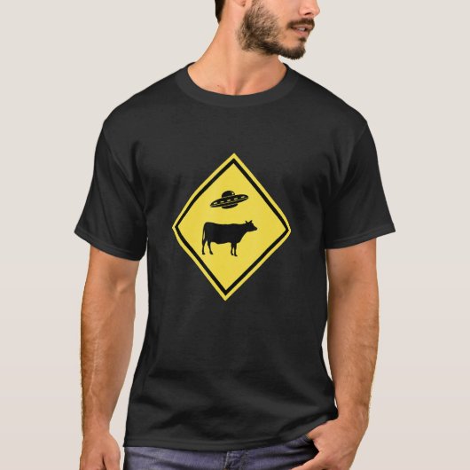 牛UFOストリートサイン Tシャツ (正面)