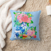 牡丹とバラTを持つ孔雀Chinoiserie花瓶 クッション (ブランケット)