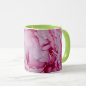 牡丹の花と庭園愛好家のためのバラ マグカップ (正面右)