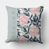 牡丹ピンクのバラの花の花庭の花束 クッション (正面)