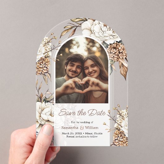 牡丹モダンと紫陽花の結婚式の日付を保存 アクリル招待状 (インサイチュ (ポータブル))