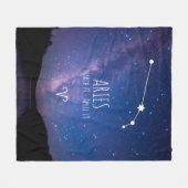 牡羊座 |〔占星術の〕十二宮図パーソナライズされた星座 フリースブランケット (正面(横))