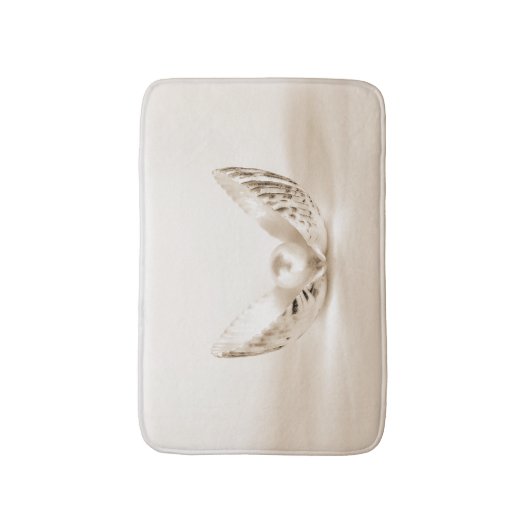 牡蠣の殻に入った真珠 バスマット (正面縦)