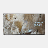 牡蠣の真珠と天然の海のサンゴ写真 デスクマット (正面)