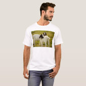 牧場の可愛い子ヤギたち Tシャツ (正面フル)