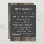 牧場の木製黒板 赤い首の結婚式 招待状 (正面/裏面)