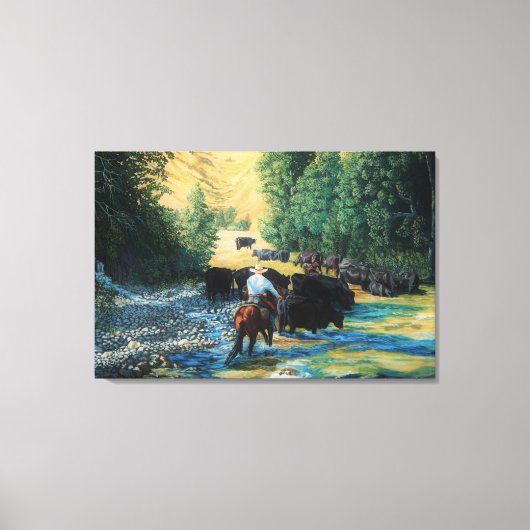 牧場の馬とアンガス牛の群れドライブと川 キャンバスプリント (正面)