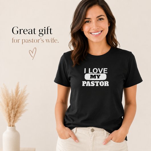 牧師の妻、牧師を愛しています キリスト教  Tシャツ