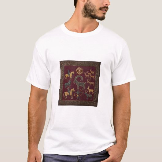牧歌的な中央アジアの伝統 Tシャツ (正面)