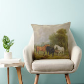 牧草を食べている馬: 分野(油のロバそして子馬 クッション (椅子)